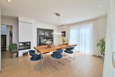 /international/hr/kostrena-primorje-gorski-kotar-county-310100555361/