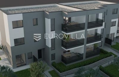 /international/hr/solin-split-dalmatia-county-310101709172/
