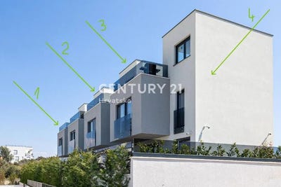 /international/hr/splitsko-dalmatinska-zupanija-split-dalmatia-county-310106858073/