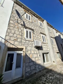 /international/hr/potomje-dubrovnik-neretva-county-310108562567/