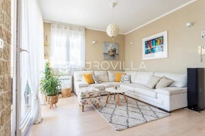 /international/hr/split-split-dalmatia-county-310102487947/
