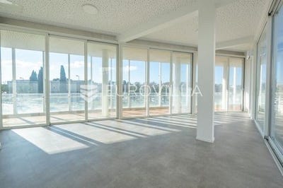 /international/hr/zadar-zadar-county-310105372273/
