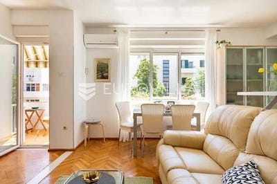 /international/hr/split-split-dalmatia-county-310101382154/