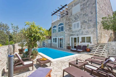 /international/hr/dubrovnik-dubrovnik-neretva-county-310098115895/