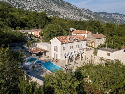 /international/hr/vinodolska-opcina-primorje-gorski-kotar-county-310099417001/