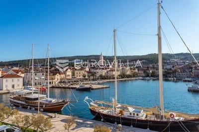 /international/hr/supetar-split-dalmatia-county-120079927920/
