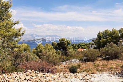 /international/hr/split-split-dalmatia-county-310105303800/