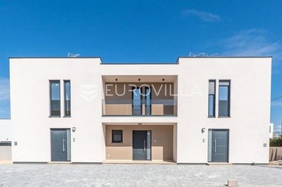 /international/hr/zadar-zadar-county-310100460346/