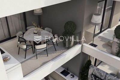 /international/hr/trogir-split-dalmatia-county-310101390293/