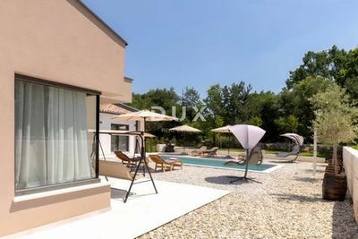 /international/hr/labin-istria-county-310109022162/