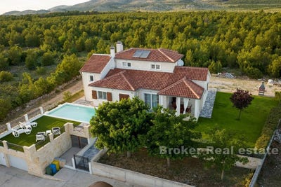 /international/hr/sibenik-bjelovar-bilogora-county-310107625209/