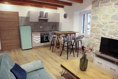 /international/hr/split-split-dalmatia-county-310107447722/