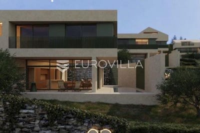 /international/hr/brac-split-dalmatia-county-310107147650/