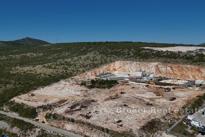 /international/hr/dugopolje-split-dalmatia-county-310107219520/
