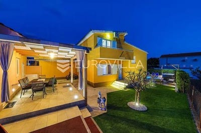 /international/hr/split-split-dalmatia-county-310103730784/