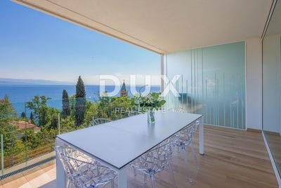 /international/hr/opatija-primorje-gorski-kotar-county-310100460454/