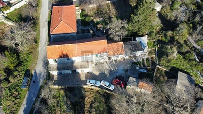/international/hr/suuraj-split-dalmatia-county-310103311436/
