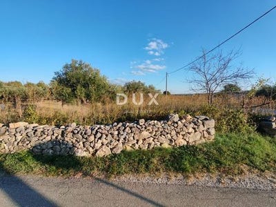 /international/hr/novigrad-istria-county-310103283924/