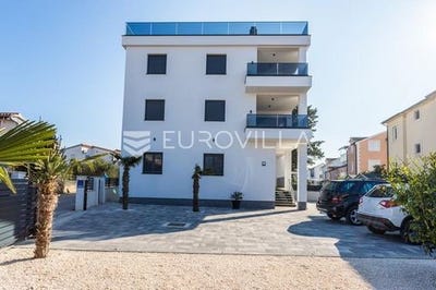 /international/hr/vodice-sibenska-ulica-120089931113/?lang=zh-tw