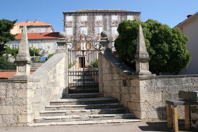 /international/hr/orebic-dubrovnik-neretva-county-310097618611/