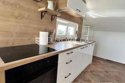 /international/hr/zadar-zadar-county-310106359271/
