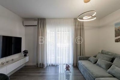 /international/hr/trogir-split-dalmatia-county-310109205659/