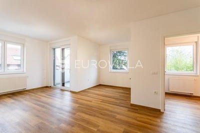 /international/hr/varazdin-varazdin-county-310105748662/
