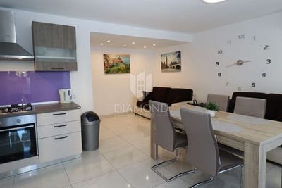 /international/hr/pula-istria-county-310108433268/