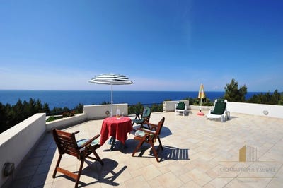 /international/hr/sveta-nedjelja-split-dalmatia-county-310098114468/