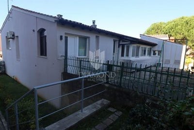 /international/hr/pula-istria-county-310108433296/