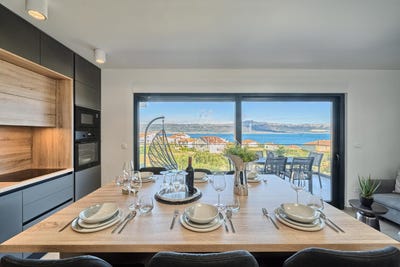 /international/hr/splitsko-dalmatinska-zupanija-split-dalmatia-county-310108307096/
