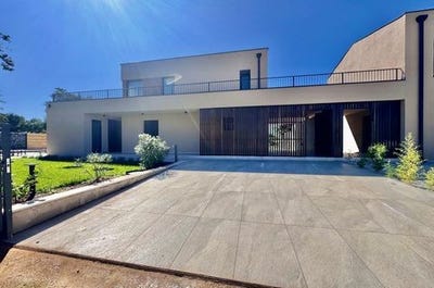 /international/hr/porec-istria-county-310108596001/