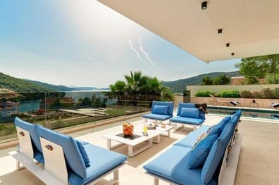 /international/hr/trogir-split-dalmatia-county-120092698158/