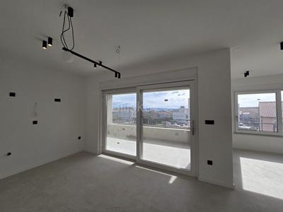 /international/hr/kastel-luksic-split-dalmatia-county-310106632418/