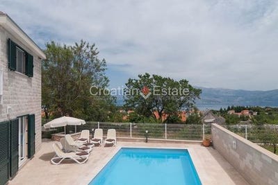 /international/hr/skrip-split-dalmatia-county-310100498363/
