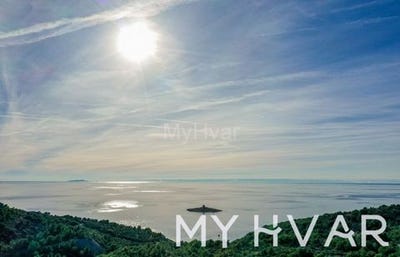 /international/hr/hvar-split-dalmatia-county-120092199037/