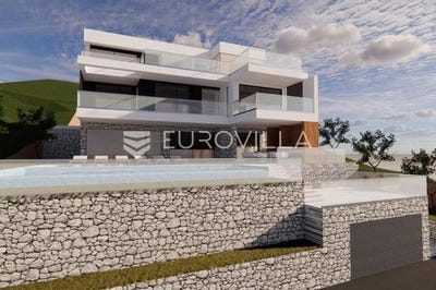 /international/hr/omis-split-dalmatia-county-310105061348/