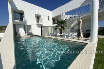 /international/hr/sukoan-zadar-county-310107218901/