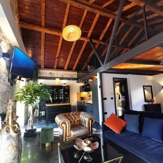 /international/hr/kastel-luksic-split-dalmatia-county-310101387443/
