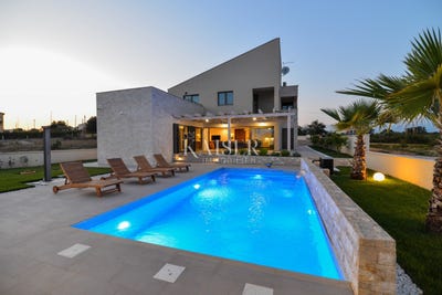 /international/hr/nin-zadar-county-310100855971/?lang=en