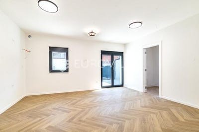 /international/hr/zagreb-zagreb-310106222185/