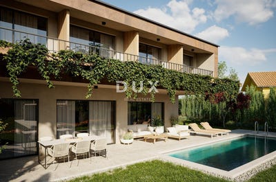 /international/hr/porec-istria-county-310109222234/