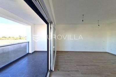 /international/hr/zadar-zadar-county-310108530943/