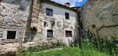 /international/hr/buzet-istria-county-310102398860/