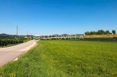 /international/hr/varazdin-varazdin-county-310109106794/