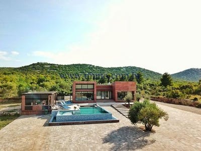 /international/hr/sibenik-bjelovar-bilogora-county-120066772928/