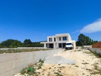 /international/hr/labin-istria-county-120090899156/