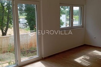 /international/hr/pula-istria-county-310108565740/