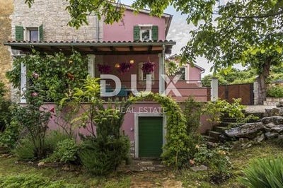 /international/hr/visnjan-istria-county-310098836885/