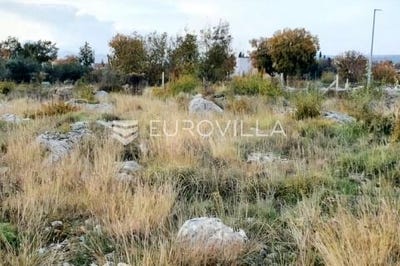 /international/hr/makarska-split-dalmatia-county-310103730709/